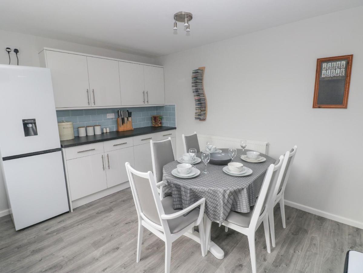 Villa 21 Sandfield Road à Burry Port Extérieur photo