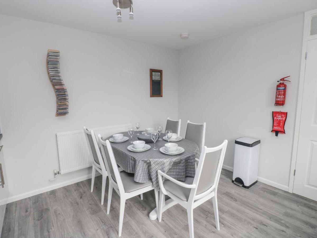 Villa 21 Sandfield Road à Burry Port Extérieur photo